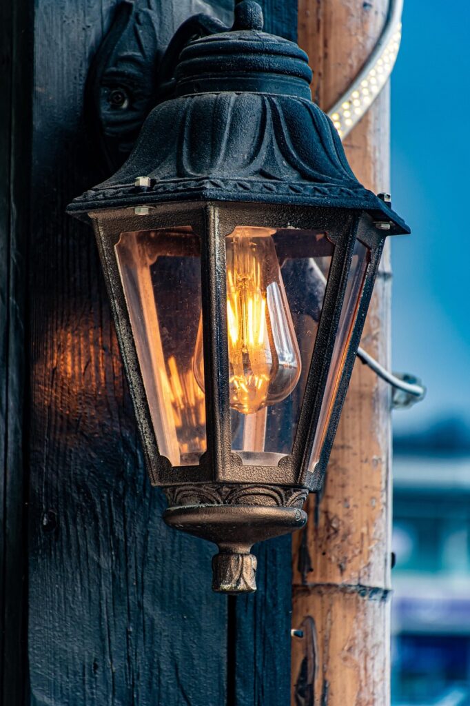 Lamp 4535320 1280