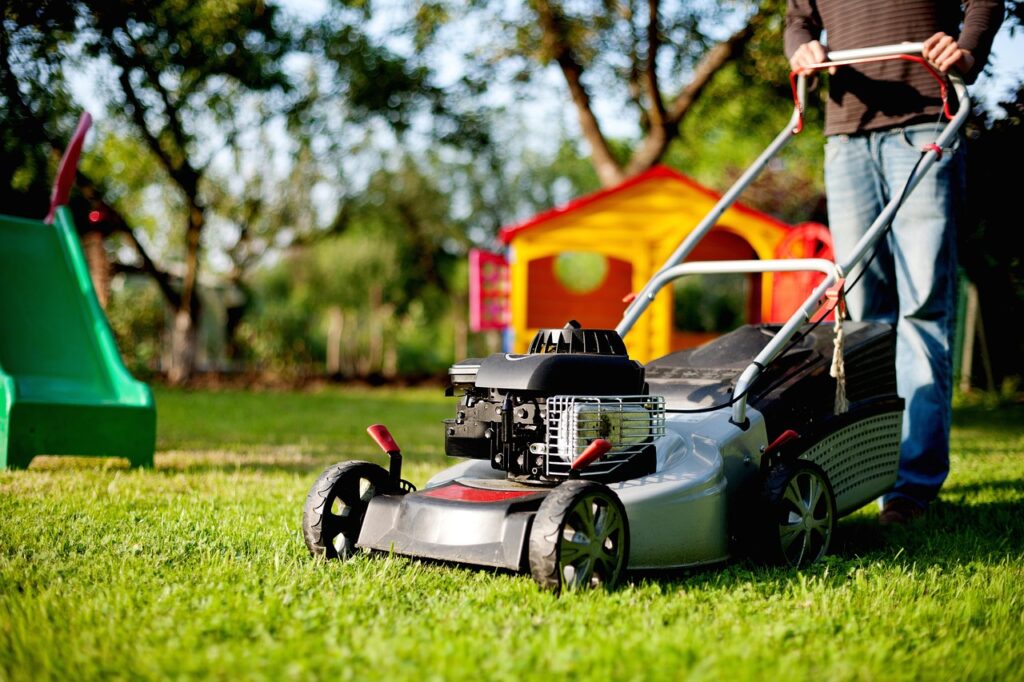 Lawn Care Shortcuts: Smart Tricks for Lazy Perfection