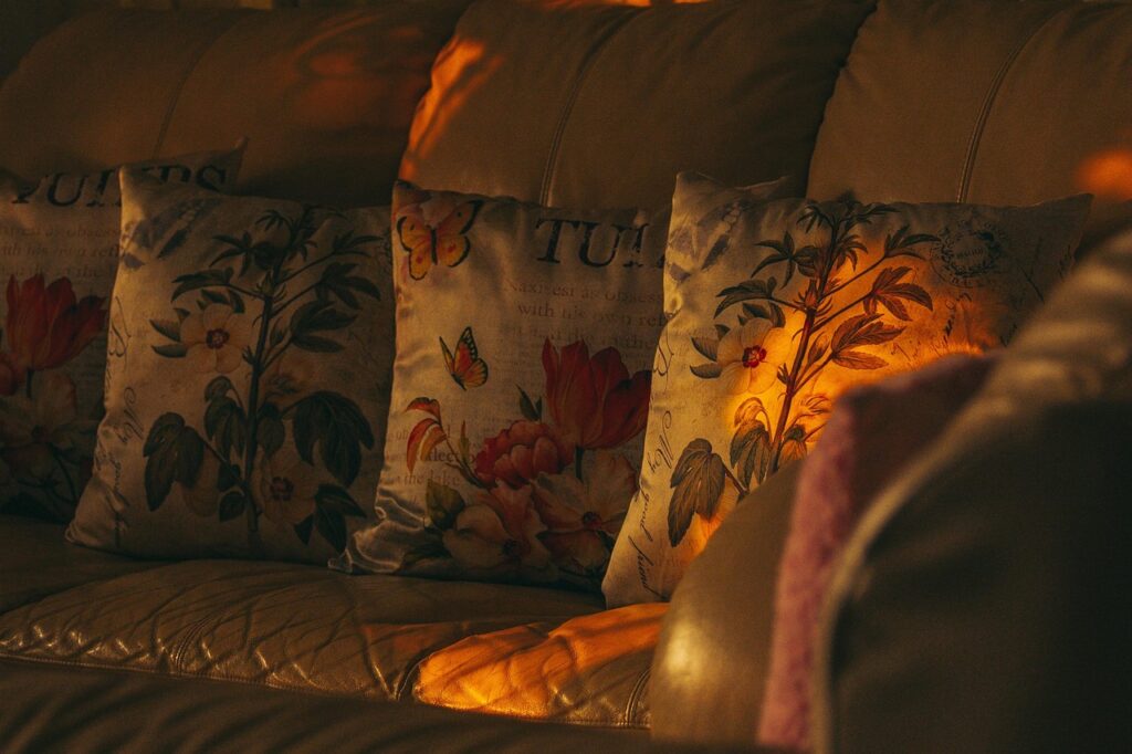 Living Room 8557308 1280